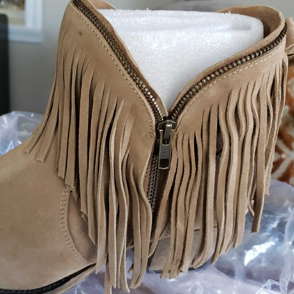Dingo Fringe Boots 9.5